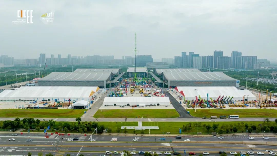 全球1806家产业链企业共绘智造新纪元丨第四届长沙国际工程机械展览会圆满落幕
