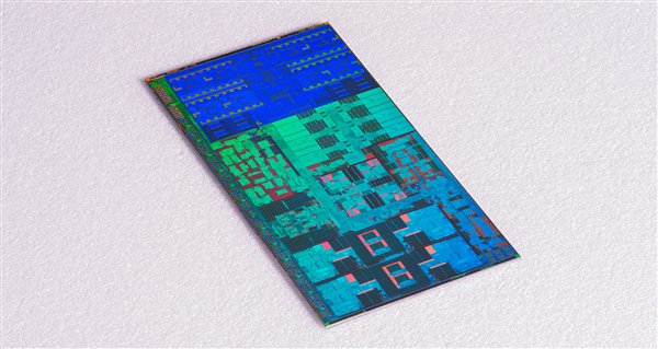 近1.5亿像素!Intel Lunar Lake处理器超高清内核照