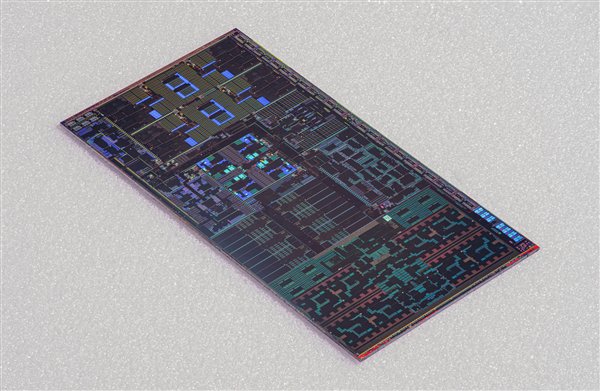 近1.5亿像素!Intel Lunar Lake处理器超高清内核照
