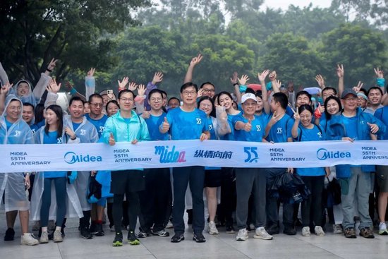 美的方洪波谈汰换员工：企业只有不断优化才能向前