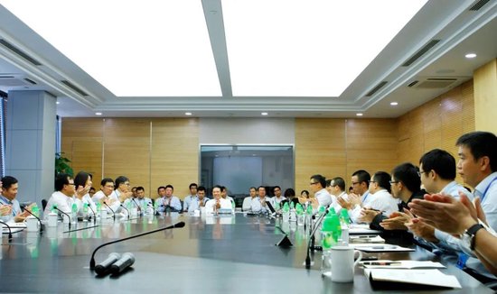 方洪波:美的所有的领域小米都进入了,战术上重视,战略上不怕