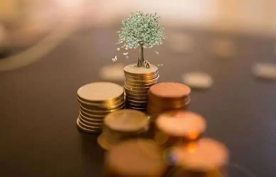 前海开源曲扬旗下基金忙活4年收益负46.8%,一拖多现象严重,基民盼监管严格执行新规