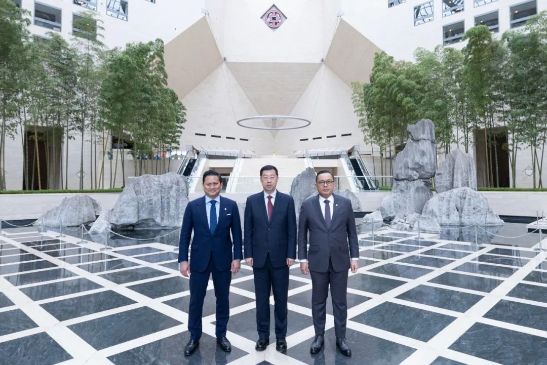 葛海蛟会见印度尼西亚财政部副部长托马斯·吉万多诺、投资与下游化部副部长托多图阿·帕萨里布