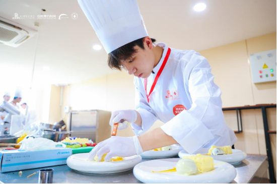 从新东方烹饪的这场全国大赛看职业教育投资回报率:这些专业正在闷声发财