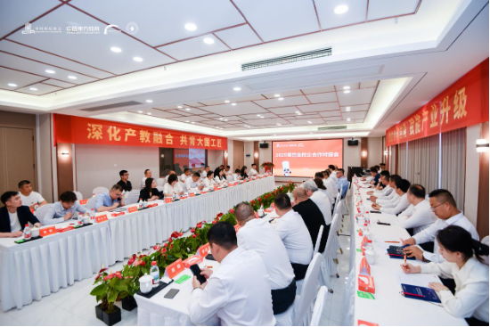 破解餐饮人才困局:新东方烹饪教育构建产教融合新范式