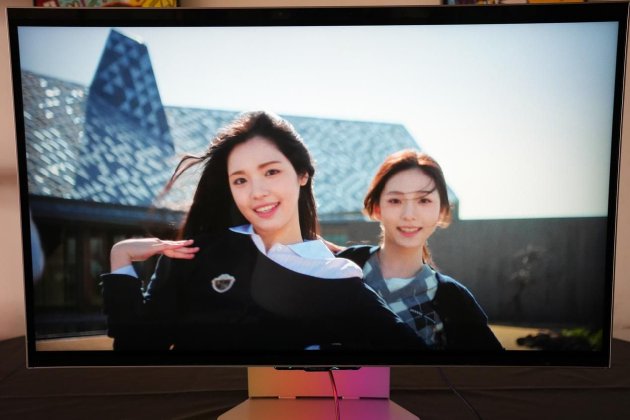 三星玄龙骑士G90XF评测:裸眼3D技术落地电竞场景,是噱头还是体验革命?