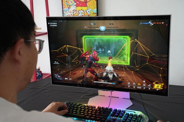 三星玄龙骑士G90XF评测:裸眼3D技术落地电竞场景,是噱头还是体验革命?