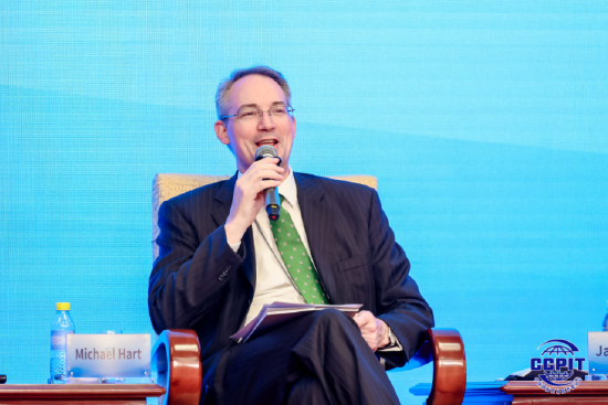 中国美国商会会长何迈可:希望中美双方贸易能够再次顺畅流通