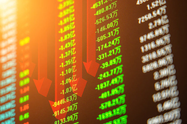 什么样的人会做期货期权？做期货期权要具备什么条件？