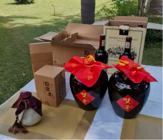 重生的TA | 非洲烈酒市场被西方垄断？ 中国老板，要用“清香”破局！