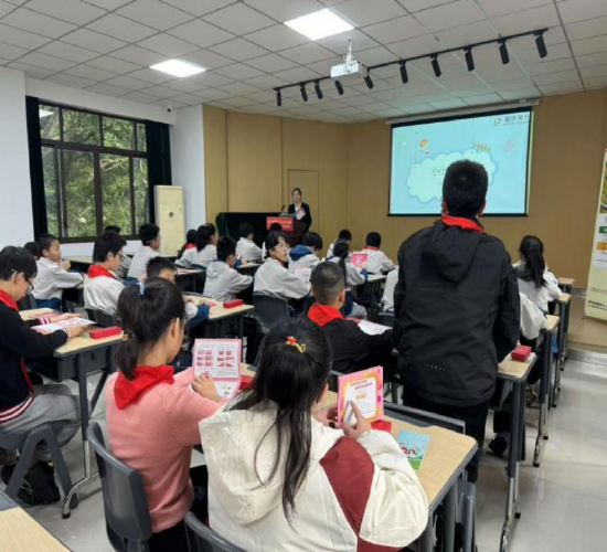 以“网”织暖,以“格”惠民,重庆银行持续优化现金支付环境