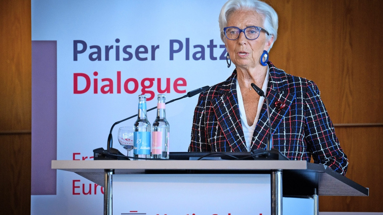 欧洲央行行长：美元主导地位正在变得不确定