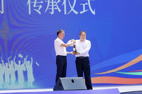 “星火致远·逐梦未来”——2025“习酒·我的大学”逐梦奖学金全国启动仪式举行