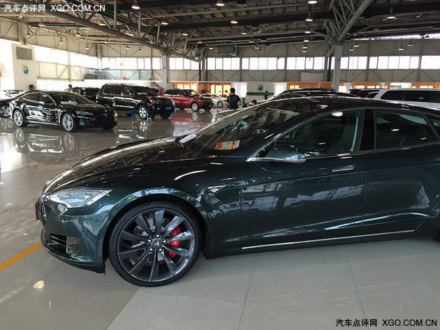 色弱与汽车驾驶有何关联？色弱形成原因对驾驶有何启示？