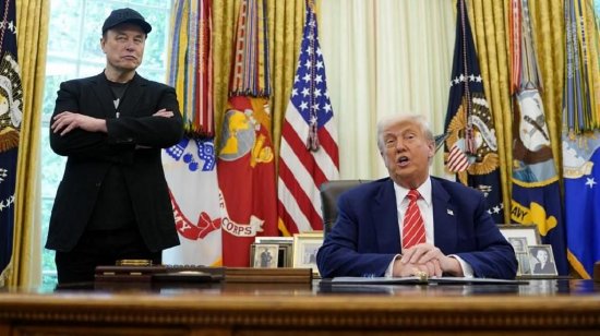 马斯克正式卸任 特朗普在白宫告别仪式上赞不绝口