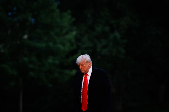 一周外盘头条|反转再反转 特朗普关税遭司法拉锯战 美联储会议纪要首提“关税冲击” 马斯克离开特朗普政府