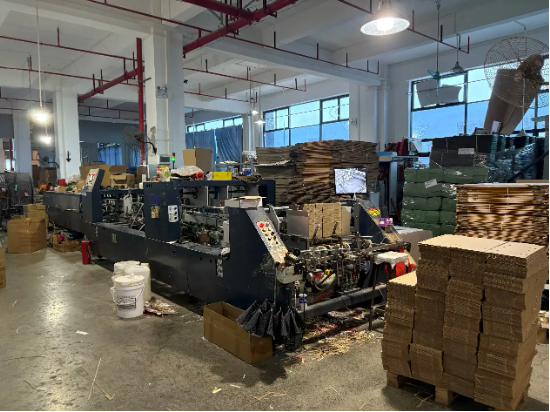 重生的TA | 包装业“卷无可卷”？5人组滴滴车队找客户！