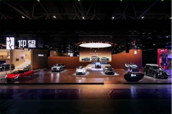 粤港澳车展仰望全车系齐亮相，仰望U8L全新车色首发