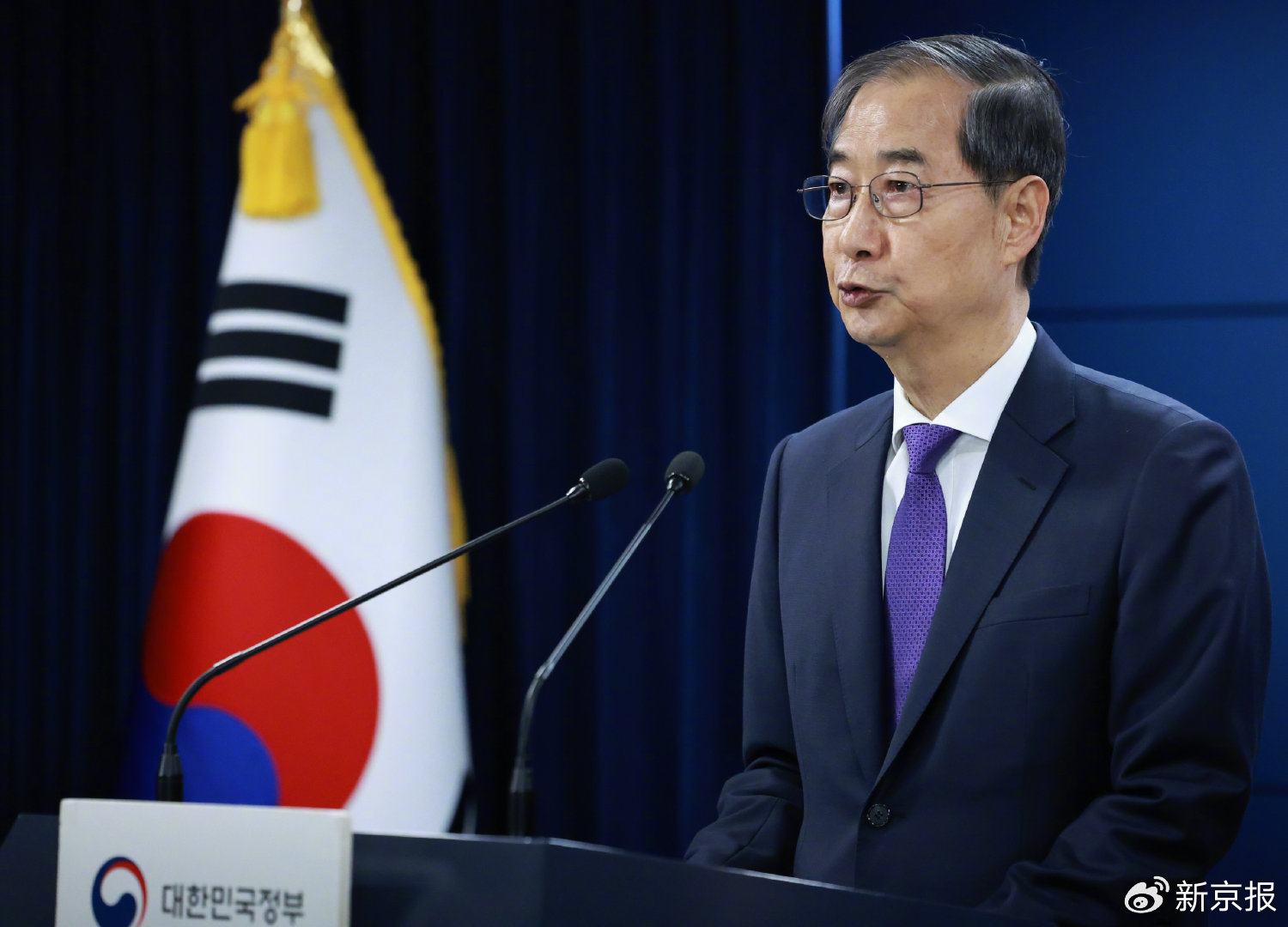 韩国政治动荡不安的182天