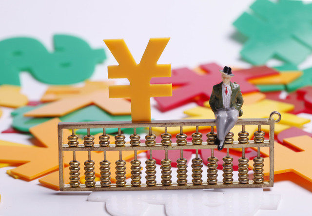 如何认识期货及期权基础？这些基础对交易有何影响？