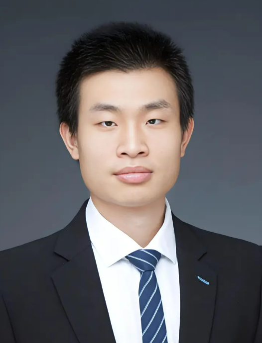 北大“韦神”韦东奕高考前开账号，亲属回应→