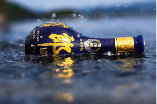 从“对标茅台”到“批价倒挂”？ 青花郎的高端梦，碎了！ | 酒业内参