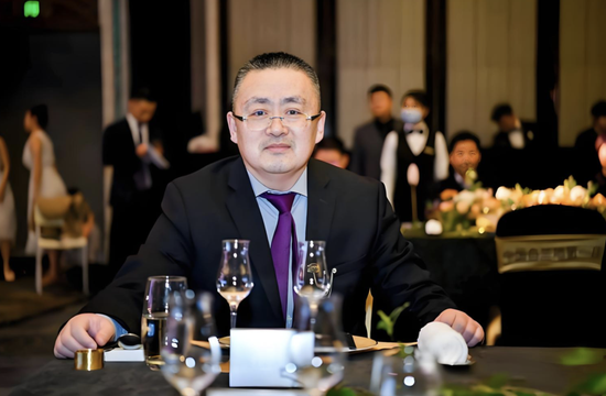 张裕业绩下滑，遭股东犀利质疑，总经理自曝：我们离消费者太远了