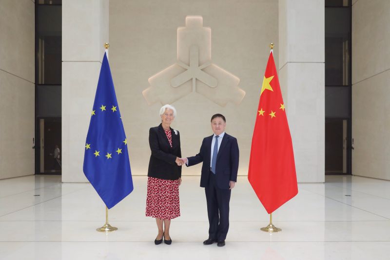 潘功胜与拉加德举行中欧央行行长首次年度会晤