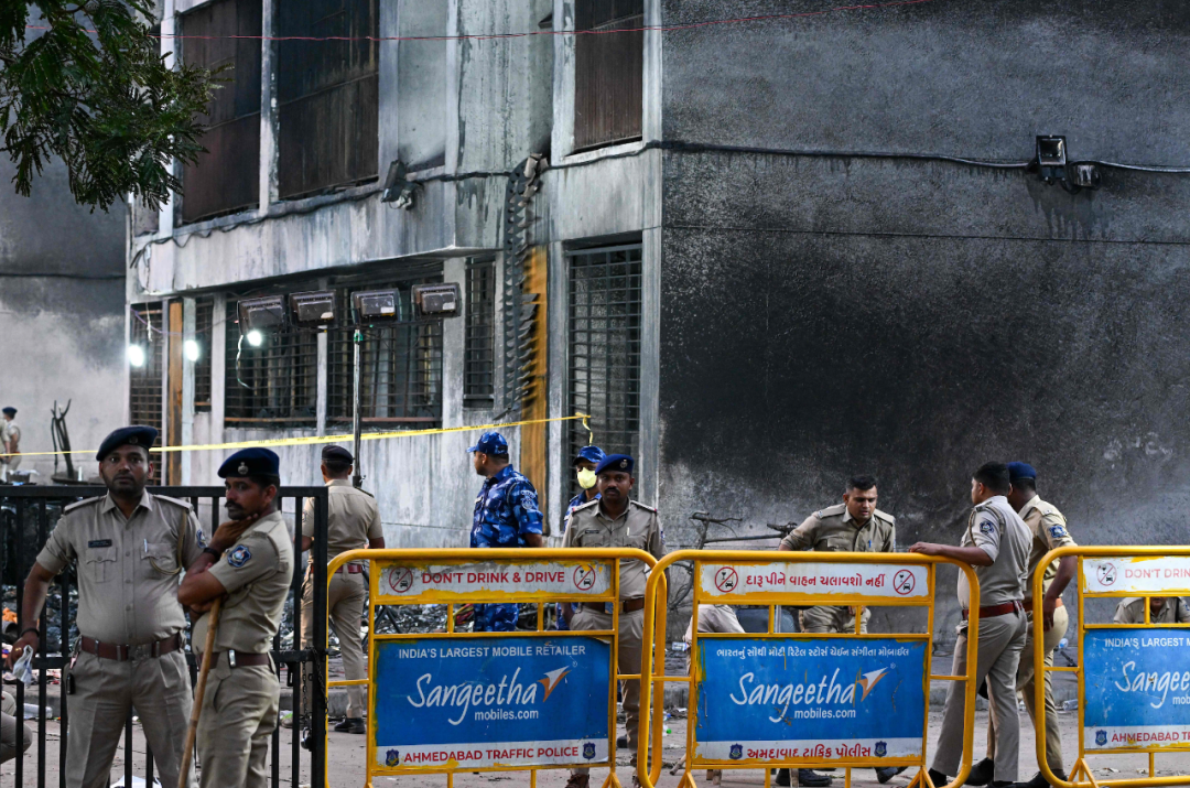 波音787客机首次失事，六年亏损近360亿美元