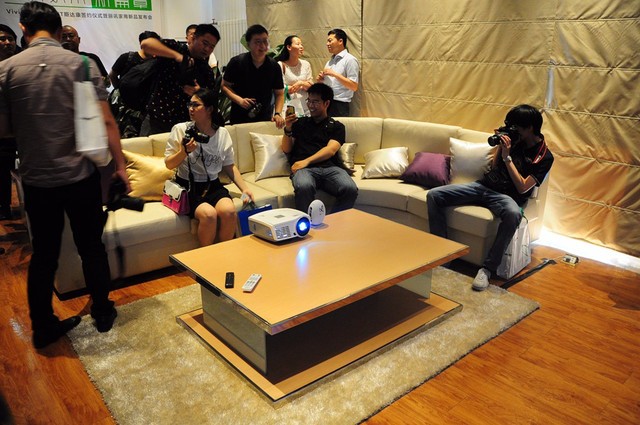 如何计算家庭损失相关金额？计算依据和要点是什么？