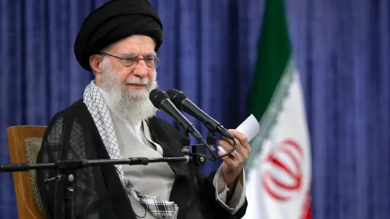 国际周五油价暴涨 以色列-伊朗冲突引发供应风险