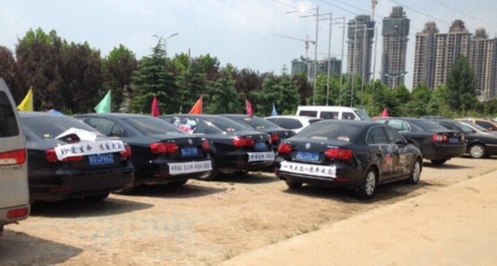 如何调整门的部件？门的铰链调整方法和要点是什么？