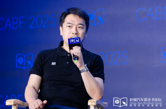 艾摩星机器人卢玉坤：有些人形机器人公司用的摄像头就是把USB接口打胶固定，非常不稳定