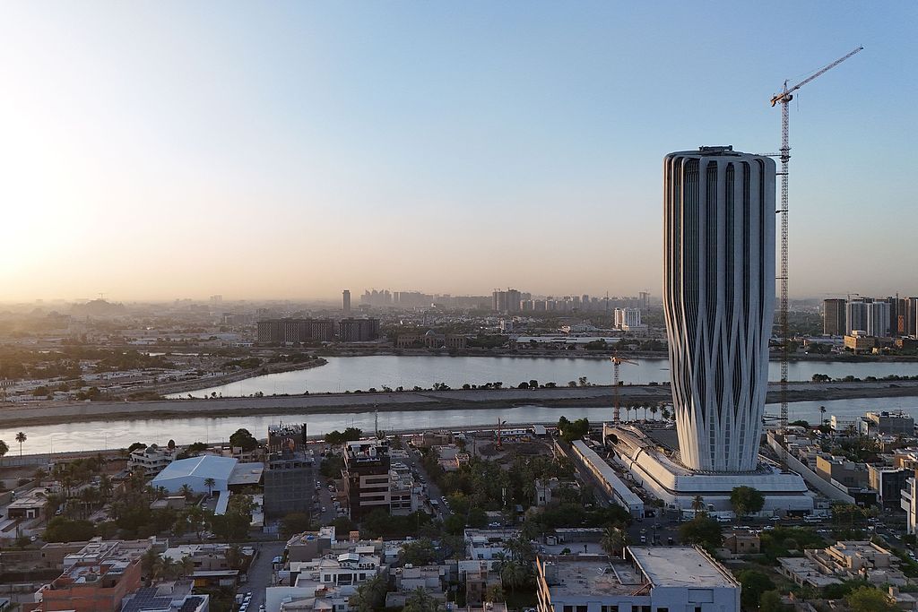 伊朗以色列对射导弹 伊拉克力避“殃及池鱼”