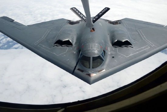 特朗普面临关键抉择：是否动用唯一能摧毁伊朗核野心的“地堡克星”