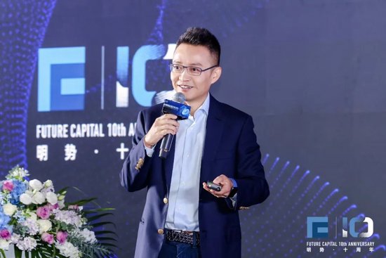 寻找“异类”：黄明明揭秘投中李想、闫俊杰的底层逻辑