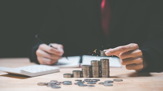 中邮人寿增资至326亿元:中邮、友邦联手注资40亿元,缓偿付能力下滑压力