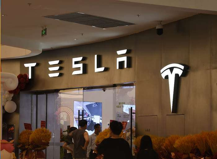 特斯拉“下乡”背后:朱晓彤推进销售体系下沉