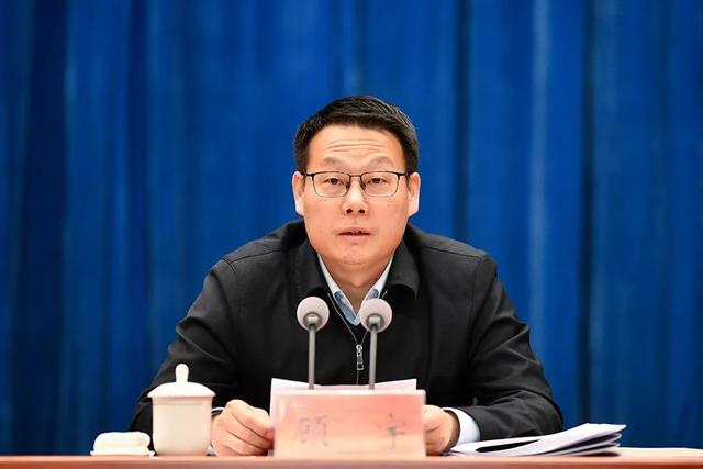 区长顾宇，任洋河股份党委书记