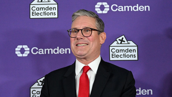 财相泪洒议会搅动英国股债汇 首相亲自澄清里夫斯会在位“很多年”