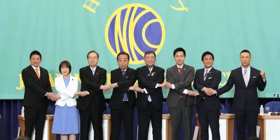 特朗普不满日本拖延贸易协议，日元遭遇“外部施压+内部通缩”双杀