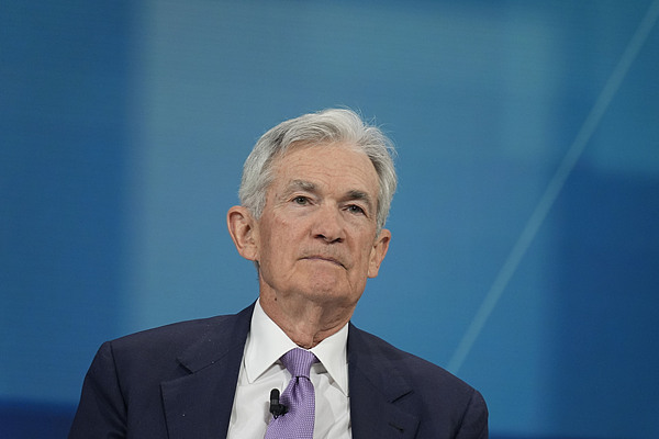 “证词具有欺骗性” 特朗普再施压鲍威尔辞职