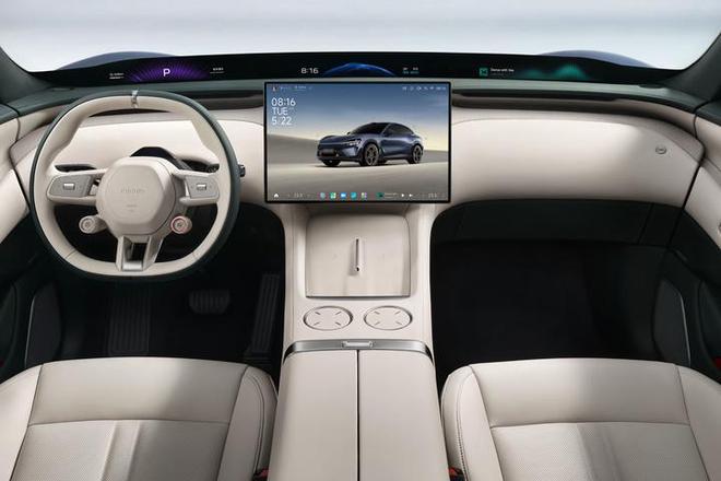 小米 YU7 成为全球网红，海外网友集体破防