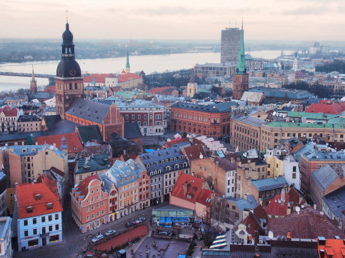 如何评估建大电动车轮胎的质量优劣？质量优劣对电动车骑行有何影响？