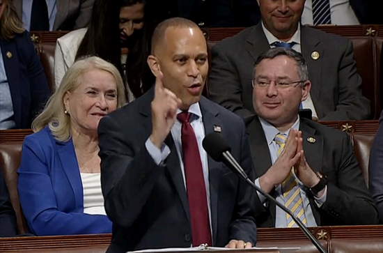 华府最核心:“大而美法案”的小故事