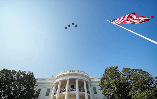 华府最核心:“大而美法案”的小故事