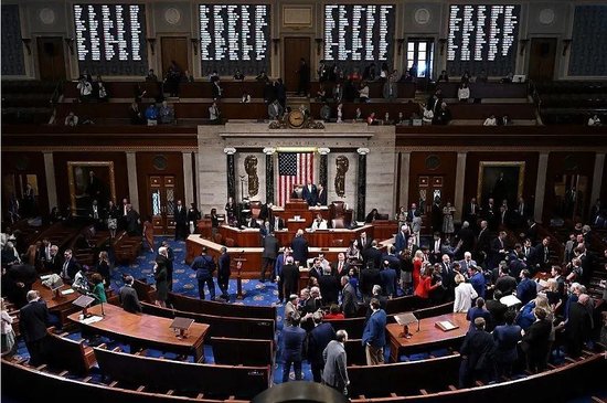 华府最核心:“大而美法案”的小故事