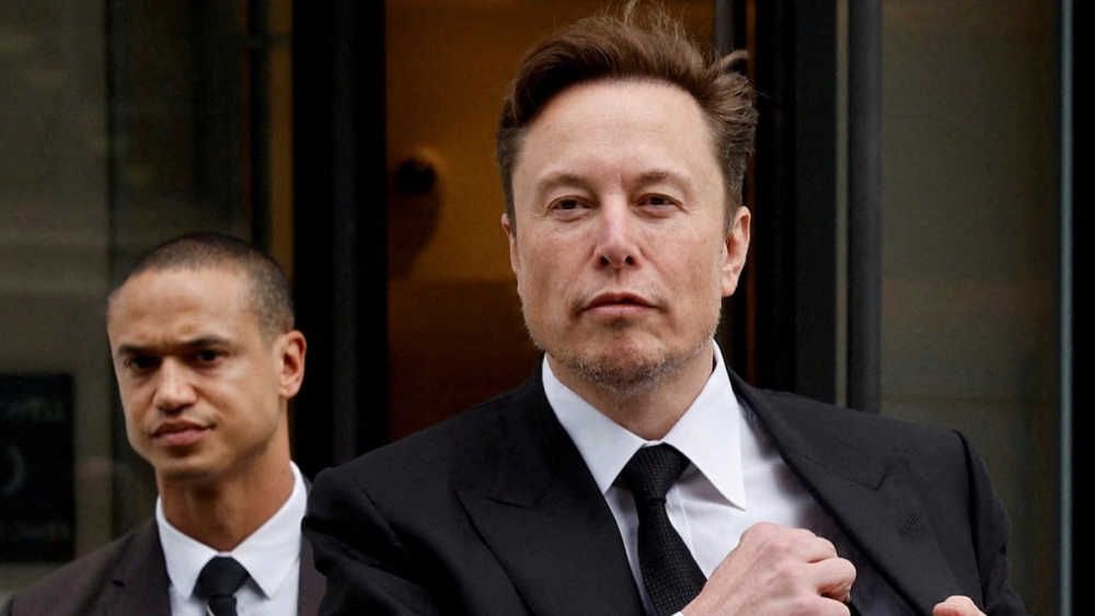 马斯克再度高调介入美国政治，投资者感到“疲惫”