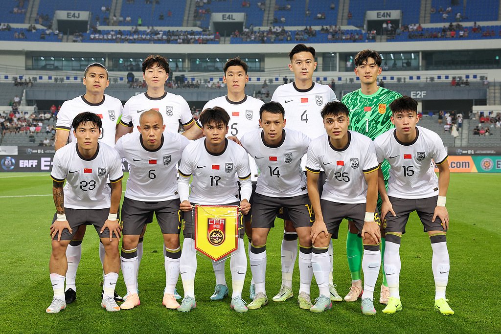 东亚杯首战国足0比3不敌韩国，对阵韩国六连败且一球未进