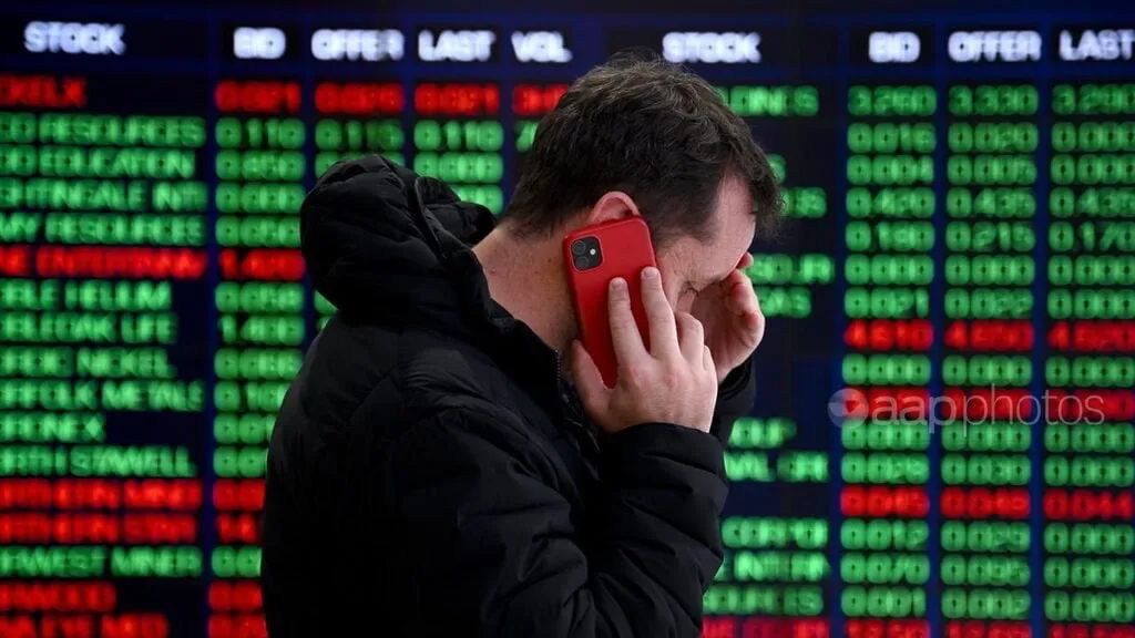 三连降！澳洲央行打响降息持久战，澳币失守3.6%利差关口？